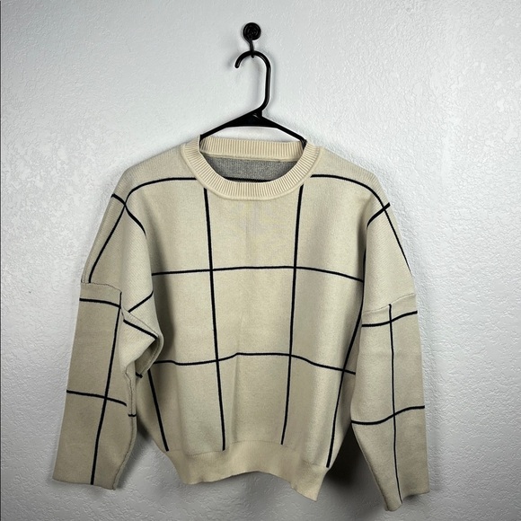 Chicwish Sweaters - Chicwish Womens Grid Boxy Fit Batwing Sleeves Sweater Khaki Small/ Medium Wool